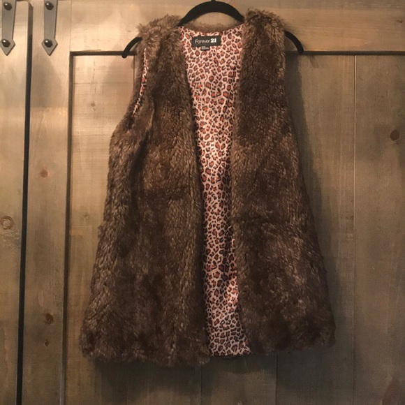 Faur fur vest - Picture 1 of 3